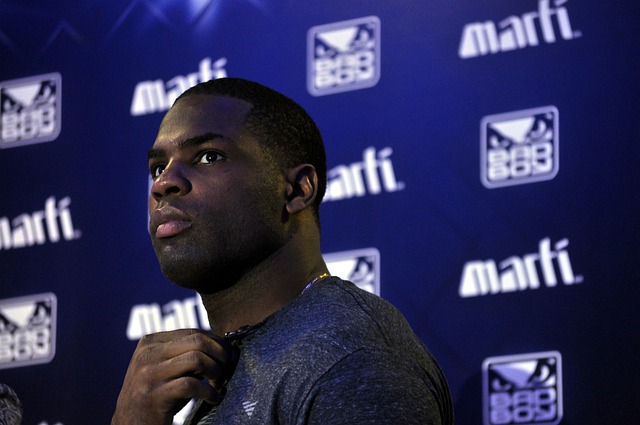 了巨大的努 了巨大的努